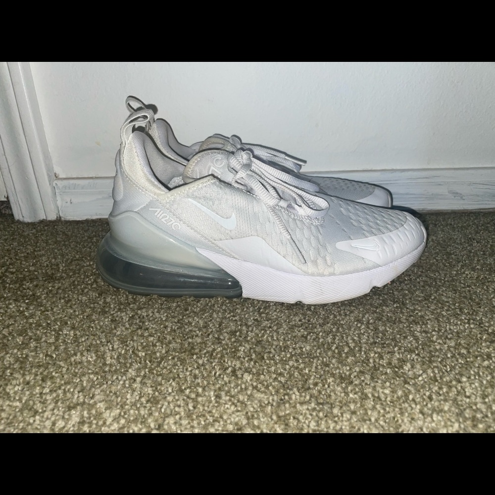 Nike Air Max 270